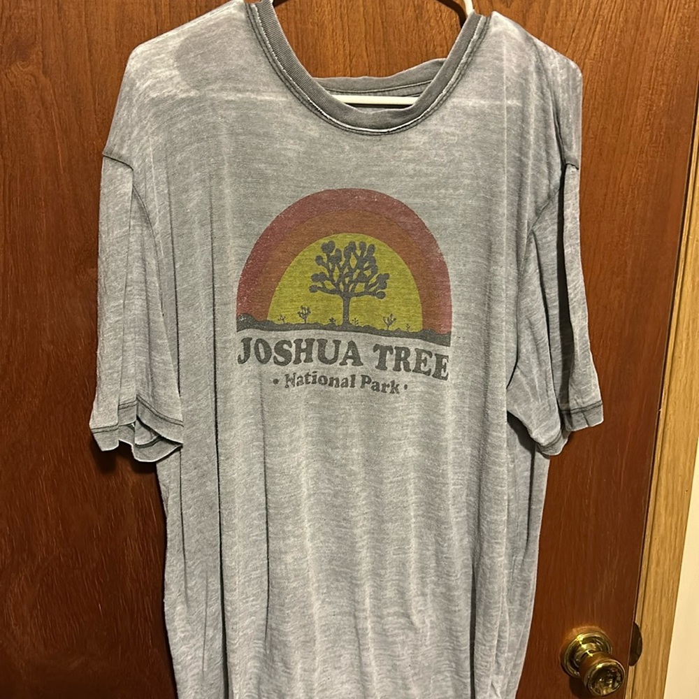 Lucky Brand t-shirt